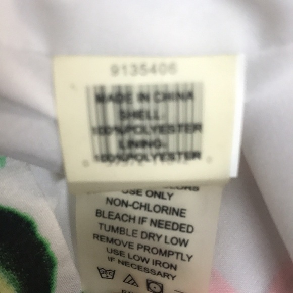 Vince Camuto Size 6 Spring Floral Print & Zipper Closure Skirt. New With Tags. - Picture 4 of 4